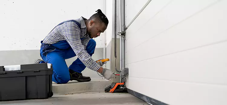 Expert Solutions for Every Garage Lock Need in Lakeside, FL