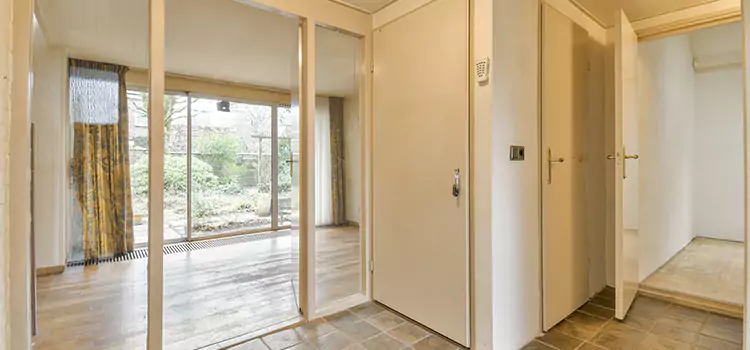 Why Choose Our Pocket Door Experts in Lakeside, FL?